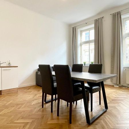 Premium Residence At Famous Vienna Kutschkermarkt Екстериор снимка