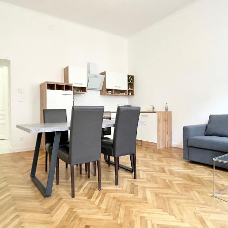 Premium Residence At Famous Vienna Kutschkermarkt Екстериор снимка