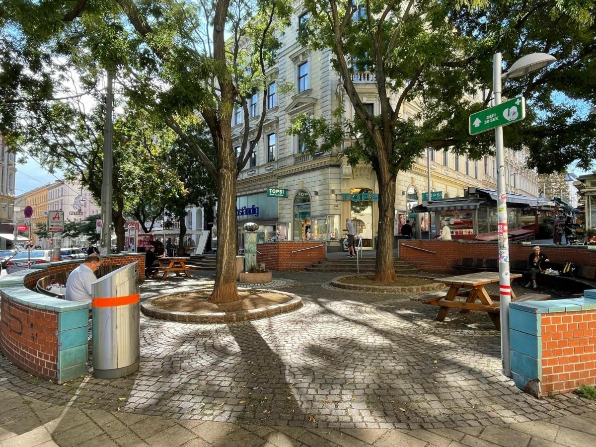 Premium Residence At Famous Vienna Kutschkermarkt Екстериор снимка