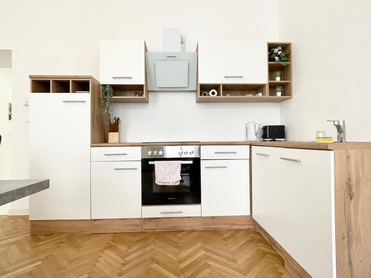 Premium Residence At Famous Vienna Kutschkermarkt Екстериор снимка